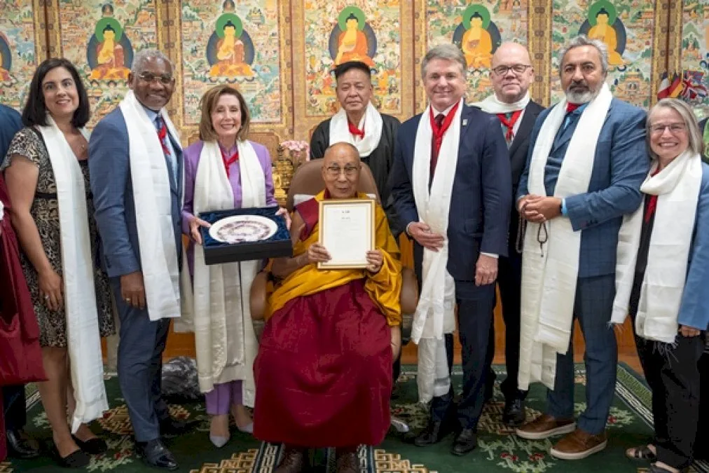 Us-Delegation-Meets-Dalai-Lama,-Advocates-Tibet-Resolution
