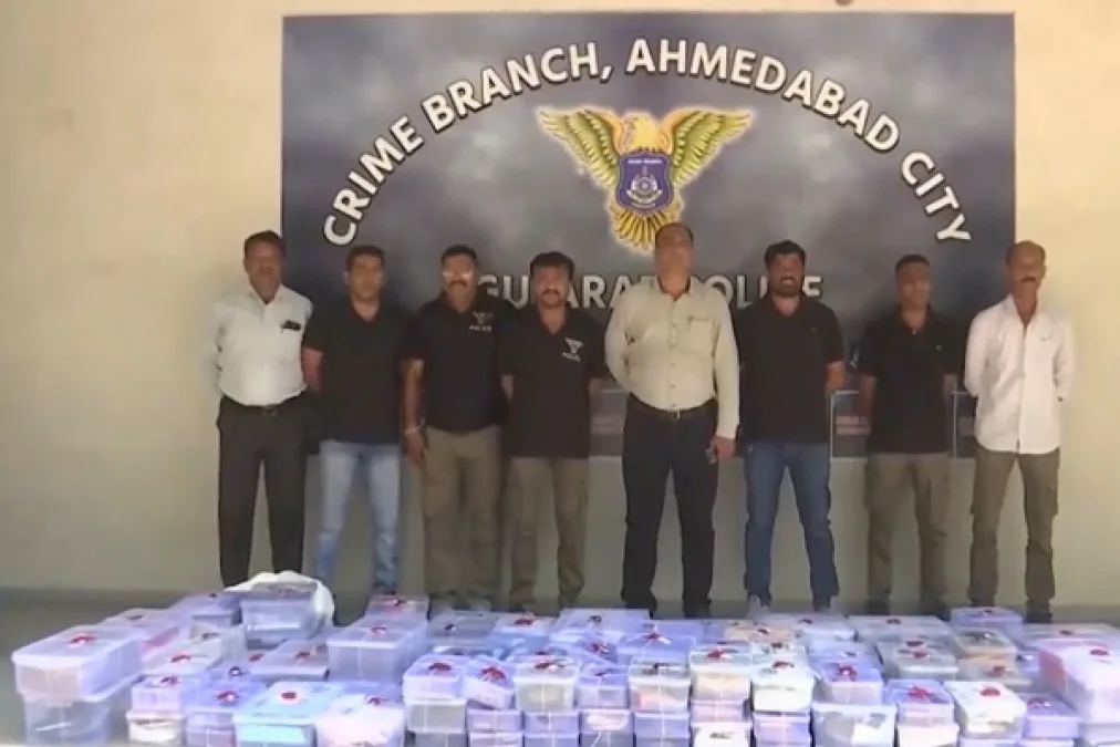 Gujarat:-Hybrid-Ganja,-Other-Drugs-Worth-Rs-3.5-Cr-Seized-From-Couriers-From-Us,-Uk,-Canada
